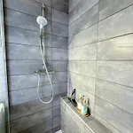 Ideal Pour Curiste Apartmán